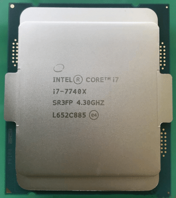 Intel Core i7-7740X SR3FP 4C 4.3GHz 8 MB 112W LGA2066 BX80677I77740X 中古
